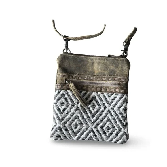 Myra Bag Sand Weaver Crossbody bag cowhide distressed leather western boho - Picture 2 of 7